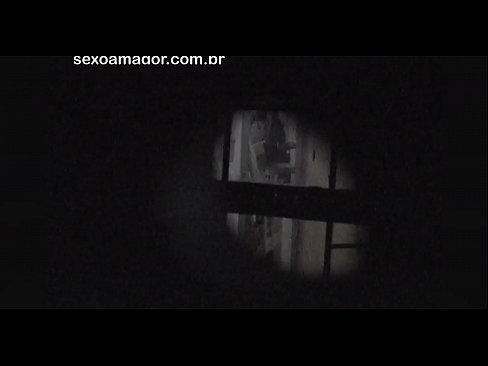 ❤️ Lourinho é filmado secretamente por um voyeur de bairro escondido atrás de tijolos ocos ❌ Porno porno em pt.mkdou33miass.ru ❌