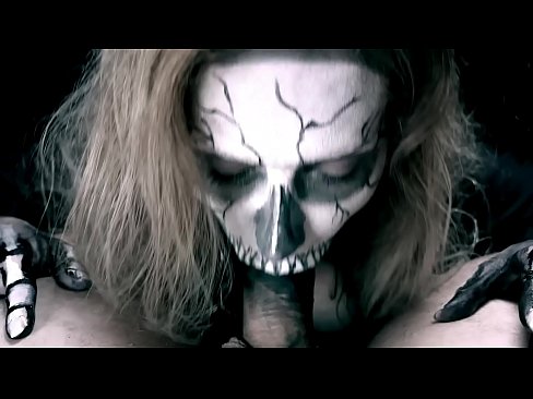 ❤️ Rapariga demoníaca a chupar pilas com a sua boca negra e a engolir esperma. ❌ Porno porno em pt.mkdou33miass.ru ❌